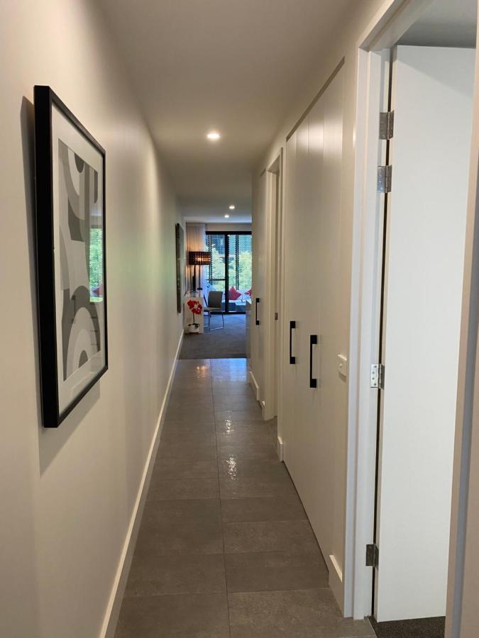 The Gallery Luxe 1 Bedroom Executive Apartment In The Heart Of Braddon Wine Secure Parking Wifi Canberra Esterno foto