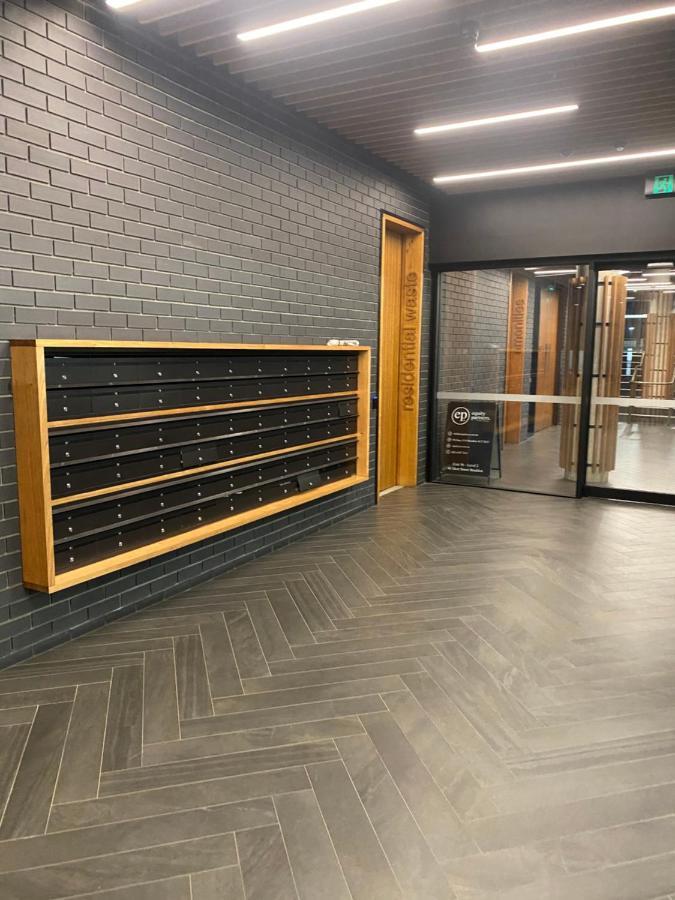 The Gallery Luxe 1 Bedroom Executive Apartment In The Heart Of Braddon Wine Secure Parking Wifi Canberra Esterno foto