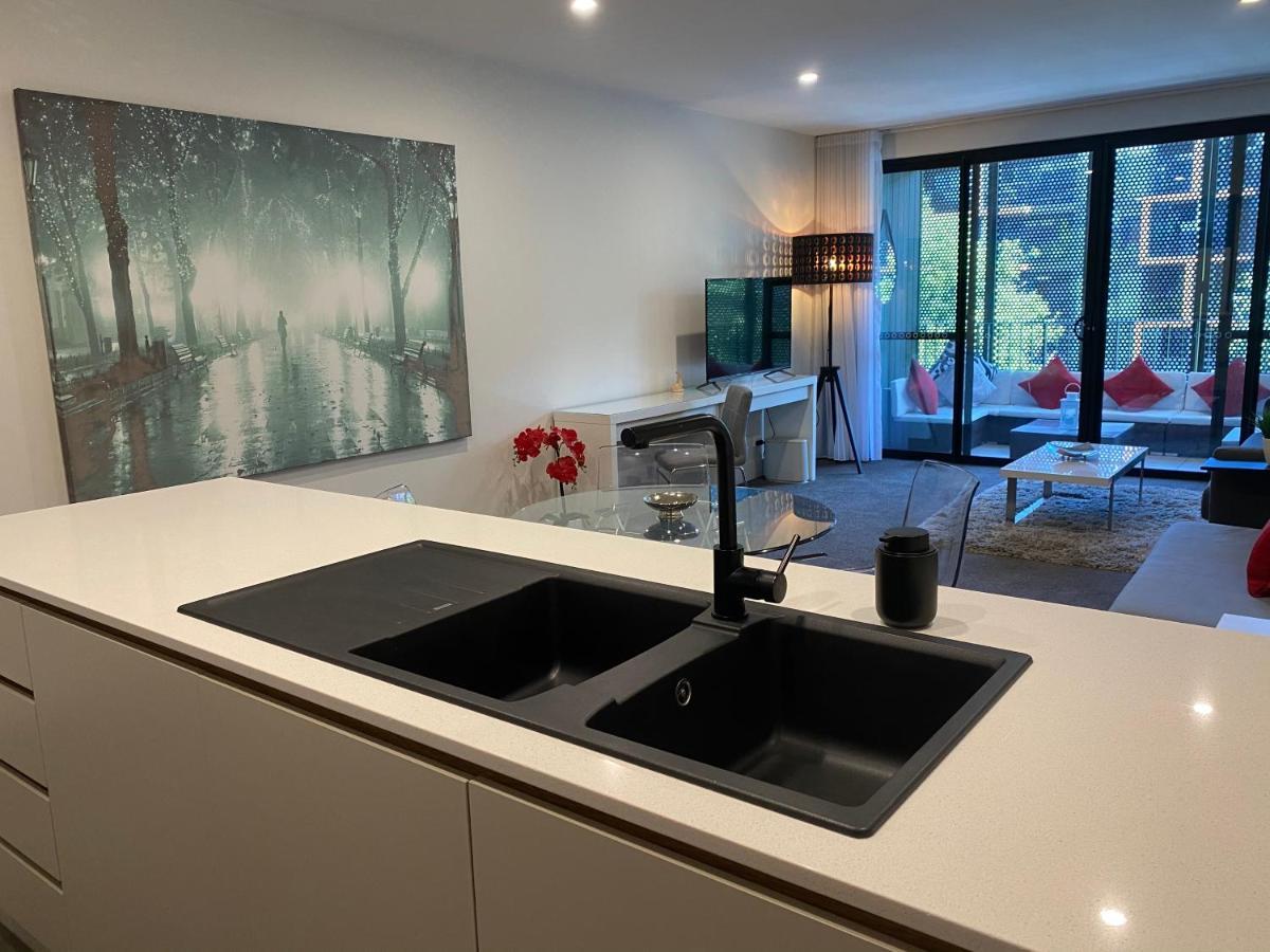 The Gallery Luxe 1 Bedroom Executive Apartment In The Heart Of Braddon Wine Secure Parking Wifi Canberra Esterno foto